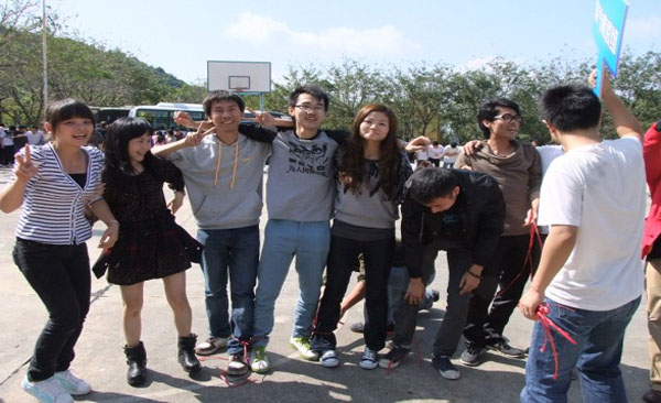 �����������ܸ���ѩ��԰